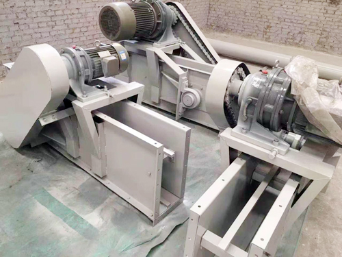 刮板輸送機(jī)